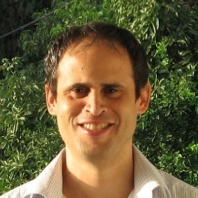 Dr. Ariel Atzil