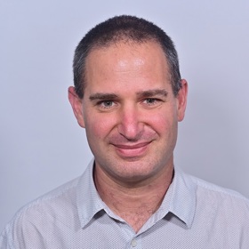 Dr. Yinon Yavor